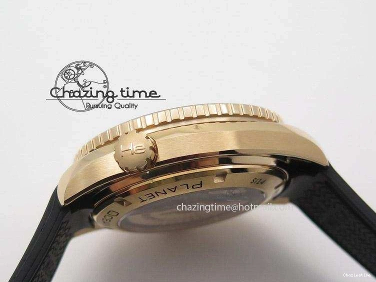 0112 Bright Planet Ocean Professional Rose Gold Liquid Metal V6F 45mm on Black Rubber Strap A 8287